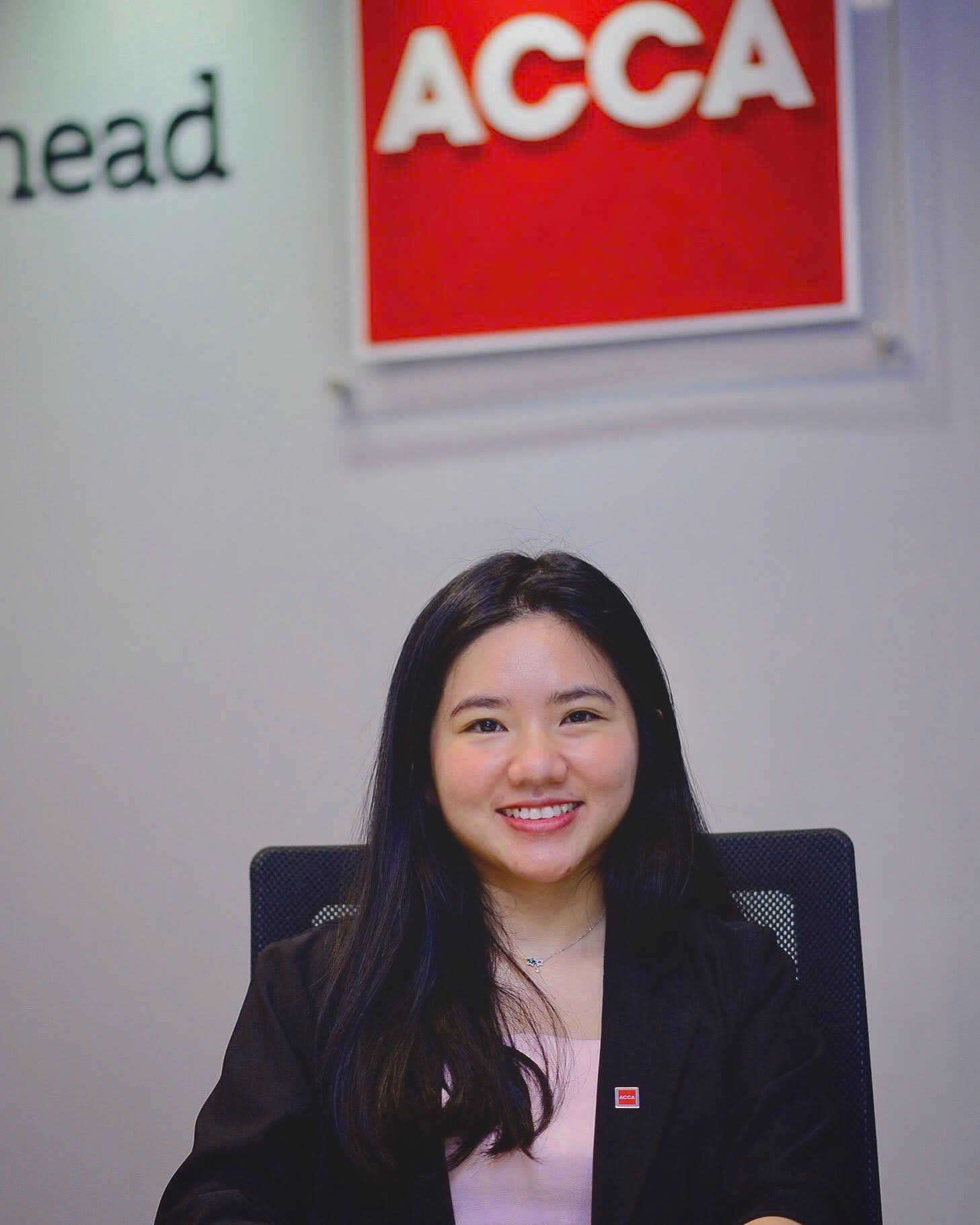 Cô Trân Nguyễn (FACCA, CPA Canada, MBA, LLM)